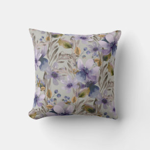 Pretty floral decorative eye-catching cushion