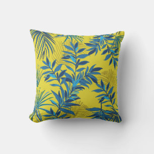 Pretty floral decorative eye-catching cushion