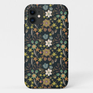 Pretty Floral Pattern iPhone 11 Case