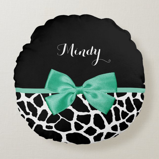 Pretty Giraffe Print Mint Green Bow With Name Round Cushion (Front)