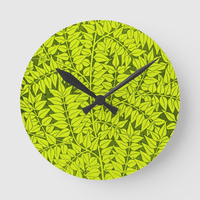 Pretty Leaves Round Clock (Front)