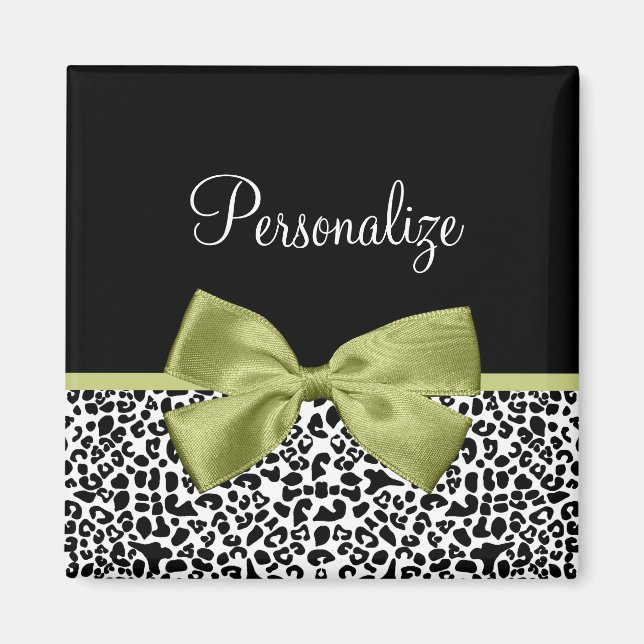 Pretty Leopard Print Spring Green Bow With Name Magnet (Front)