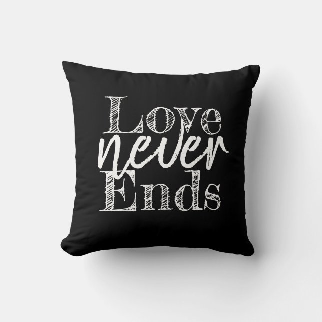 pretty LOVE NEVER ENDS | Cushion (Front)