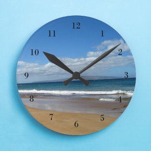 Pretty Ocean Tide Round Clock