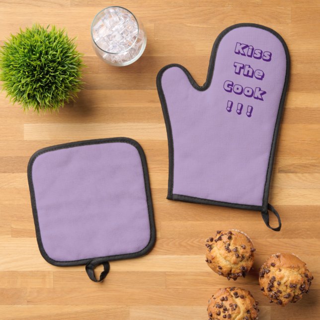 Pretty Pastel Lilac / Lavender / Purple Oven Mitt & Pot Holder Set (Top Down)