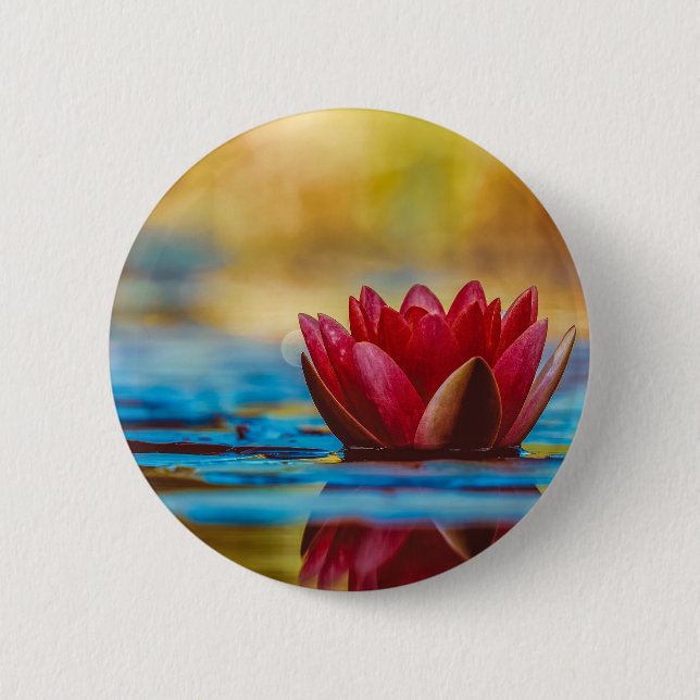 Pretty Photo of a Lotus Flower in a Pond 6 Cm Round Badge (Front)