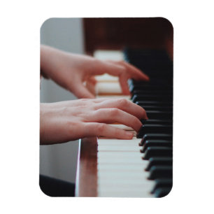 Pretty Piano Design Magnet