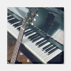 Pretty Piano Design Magnet