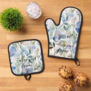 Pretty Purple Flowers Oven Mitt & Pot Holder Set
