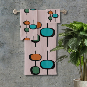 Pretty retro pattern 60s abstract colourful pink bath towel set