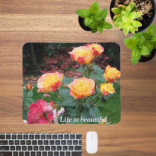Pretty roses mousepad
