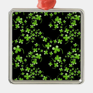 Pretty Shamrock pattern, green on black accessory Metal Tree Decoration