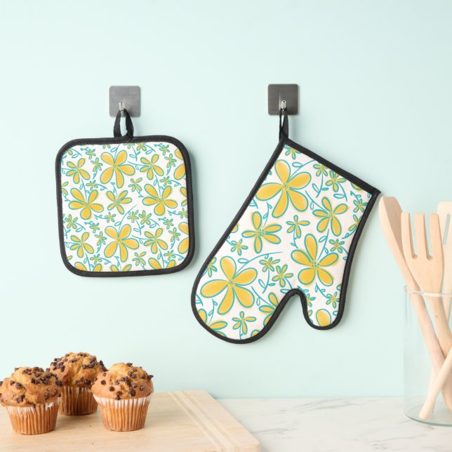 Pretty summer Yellow and Turquoise flower pattern Oven Mitt & Pot Holder Set (Insitu(Hanging))