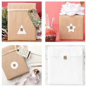 Pretty Unique Typography Best Mum Ever Triangle Sticker