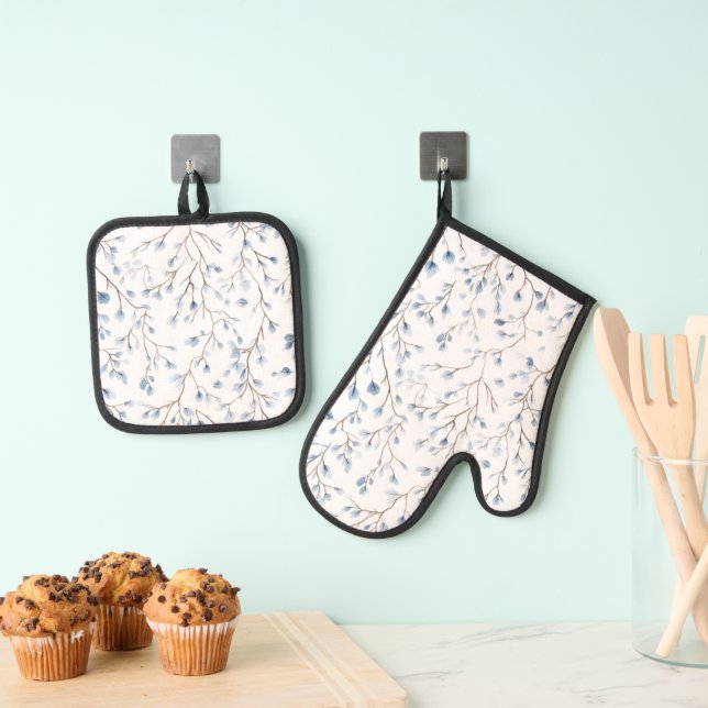 Pretty White Blue Floral Bridal Shower Oven Mitt & Pot Holder Set (Insitu(Hanging))