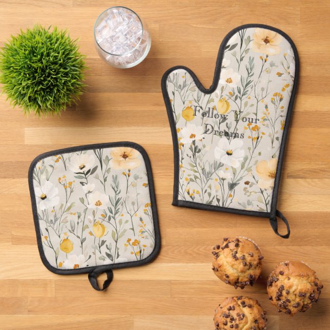Pretty Yellow White Flowers Dreams Oven Mitt & Pot Holder Set (Top Down)