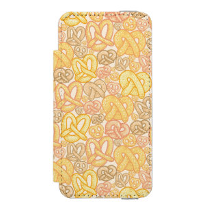 Pretzel Pattern Incipio Watson™ iPhone 5 Wallet Case
