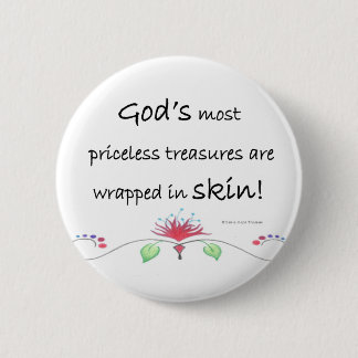 priceless treasures 6 cm round badge