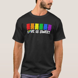 Pride Month Gummy Bear LGBTQ Gay Pride Rainbow Fla T-Shirt