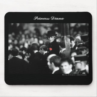 Princess Diana - Poppy Mouse Mat