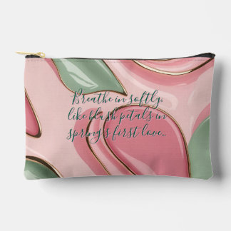 Print cut sew bag in stylish graphic