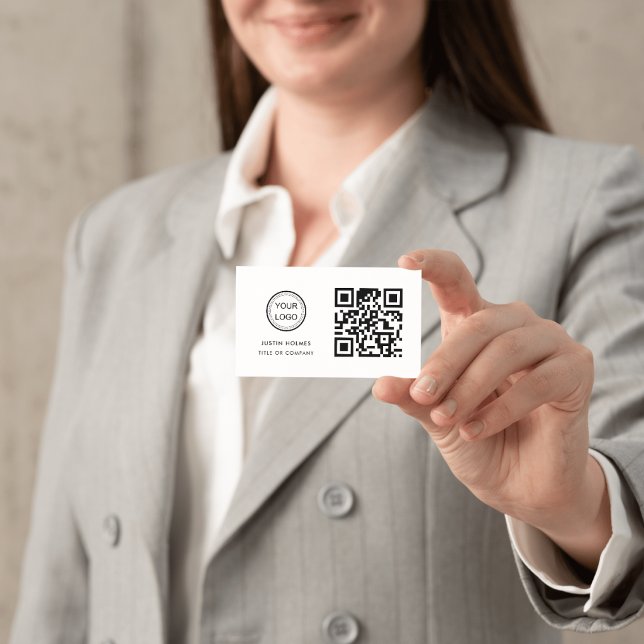 Professional Custom  Business Card (Creator Uploaded)