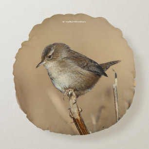 Profile of a Beautiful Marsh Wren Round Cushion