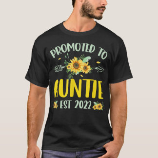 Promoted to Auntie Est 2022 Sunflower First Time A T-Shirt