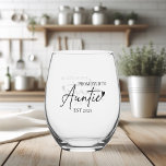 Promoted to Auntie EST Gift Stemless Wine Glass<br><div class="desc">Celebrate her exciting new title in style with this elegant “Promoted to Auntie EST 2025” stemless wine glass. Featuring a minimalist modern script with a sweet heart accent, this glass makes the perfect gift for pregnancy announcements, baby showers, or a relaxing toast to her next chapter. • Durable, stemless wine...</div>