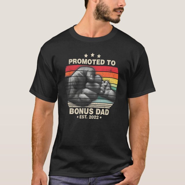Promoted To Bonus Dad Est 2022 Men First Time Step T-Shirt (Front)