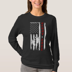Promoted To Daddy 2022 American Flag First Time Fa T-Shirt