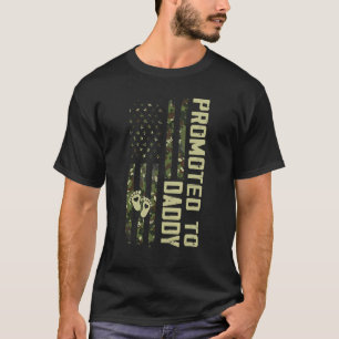 Promoted To Daddy 2022 First Time Father's Day 3 T-Shirt