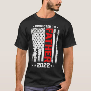 Promoted To Daddy 2022 First Time Fathers Day New T-Shirt
