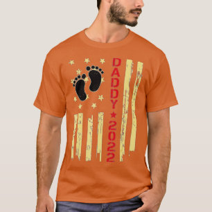 Promoted To Daddy 2022 First Time Fathers Day New T-Shirt