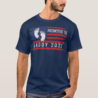 Promoted To Daddy 2022 First Time Fathers Day New  T-Shirt