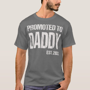 Promoted To Daddy 2022 First Time Fathers Day New  T-Shirt