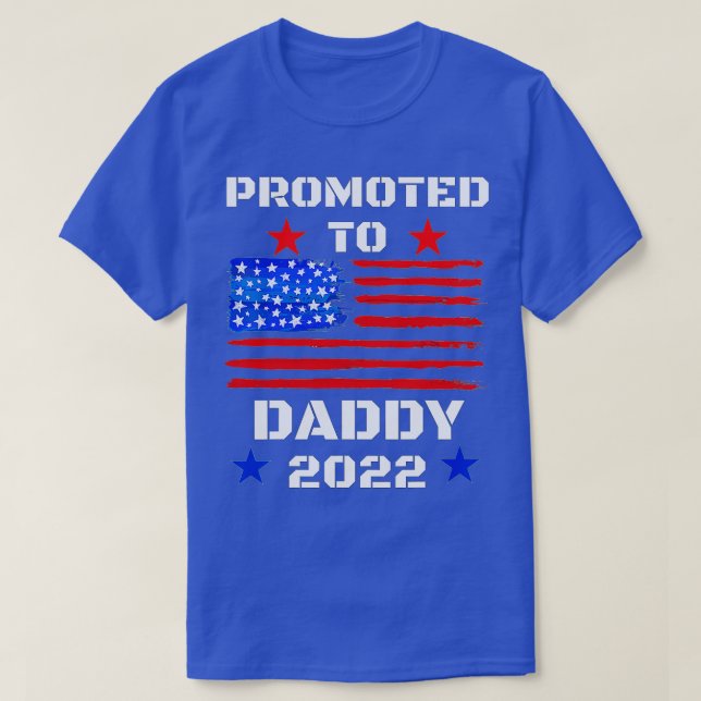 Promoted To Daddy 2022 First Time Fathers Day New  T-Shirt (Design Front)