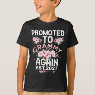 Promoted To Grammy 2027 Baby Shower Floral Wreath T-Shirt