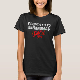 Promoted To Grandma Again 2023 Mothers Day Vintage T-Shirt