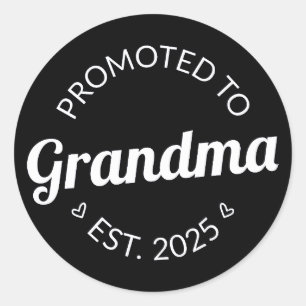 Promoted To Grandma Est. 2025 I Classic Round Sticker