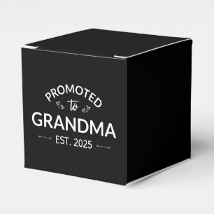 Promoted To Grandma Est. 2025 II Favour Box