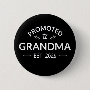 Promoted To Grandma Est. 2026 II 6 Cm Round Badge