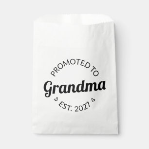 Promoted To Grandma Est 2027 New Nana I Favour Bags