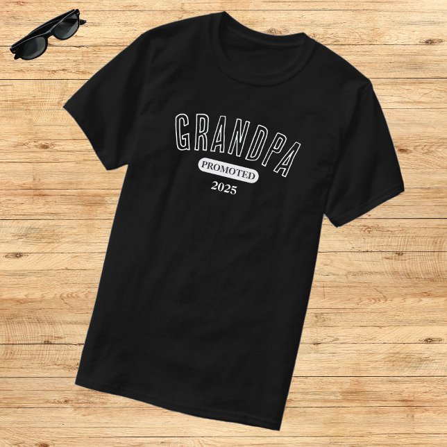 Promoted To Grandpa Est. Year Grandpa To Be T-Shirt (Creator Uploaded)