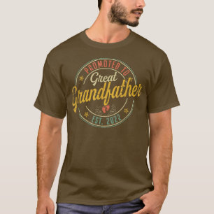 Promoted To Great Grandfather 2022 Fathers Day New T-Shirt