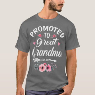 Promoted To Great Grandma Est 2021 Gift T-Shirt