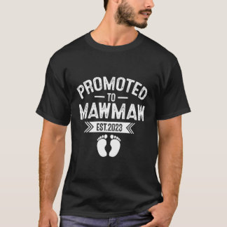 Promoted To Mawmaw Est 2023 Grandma Mum T-Shirt