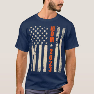 Promoted To Mum Est 2023 American Flag  T-Shirt