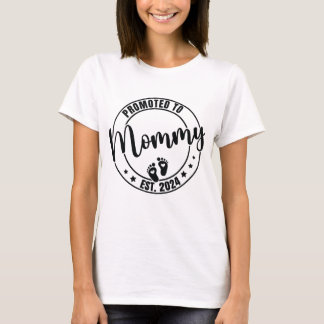Promoted to Mummy Est 2024 Pregnancy Announcement T-Shirt