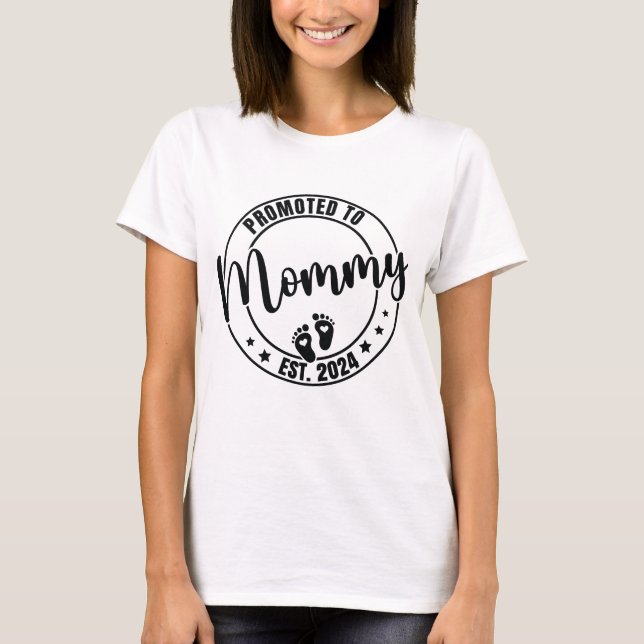 Promoted to Mummy Est 2024 Pregnancy Announcement T-Shirt (Front)